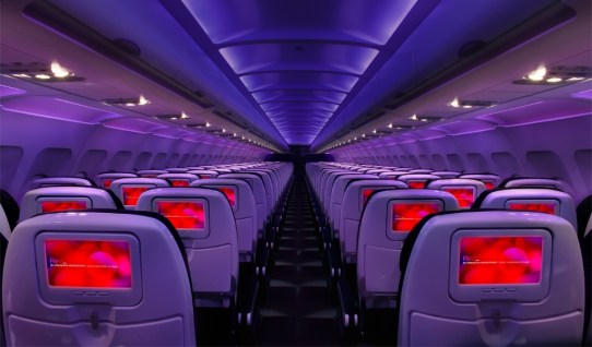 버진 아메리카 기내 조명